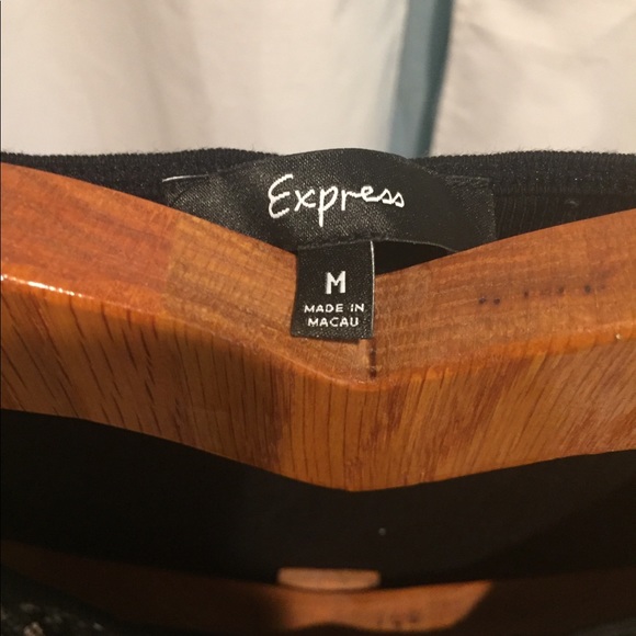 Express M sparkle tank like new, beautiful design - Picture 5 of 5